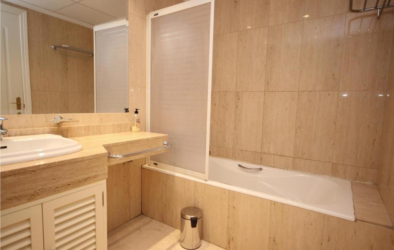 Beautiful Apartment In Marbella-Elviria 외부 사진