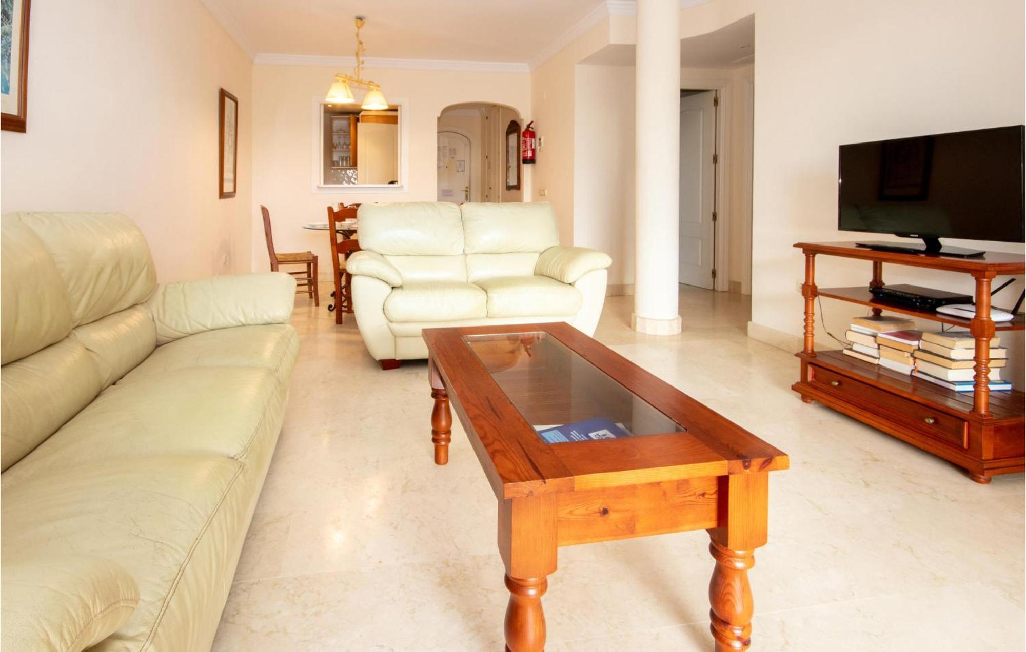 Beautiful Apartment In Marbella-Elviria 외부 사진